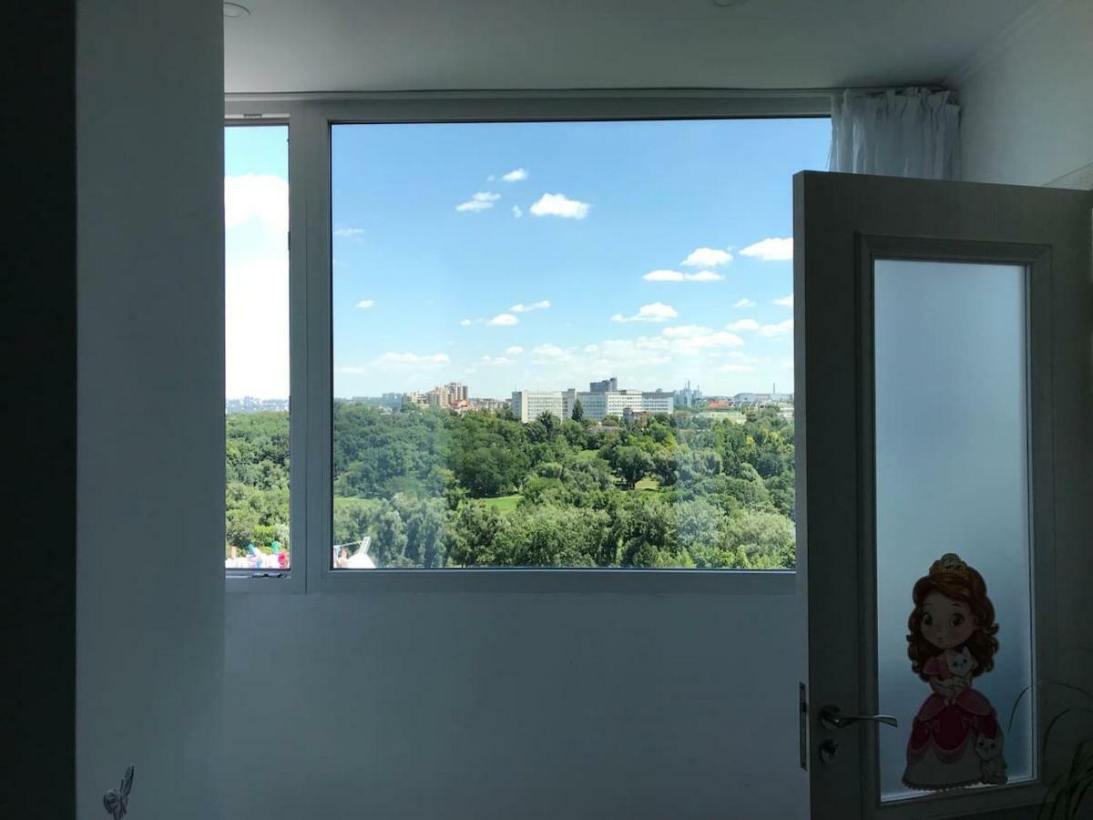 Apartament Fantastic View On Chisinau Center - Super Fast Wifi - Two Botanical Gardens - 2Br Zewnętrze zdjęcie